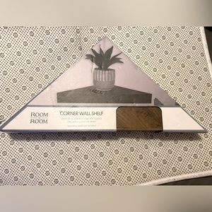 Wall Corner Shelf